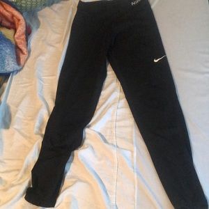 Nike pro full length leggings